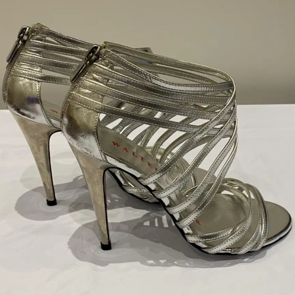 WALTER STEIGER Silver Sandals - Picture 2 of 9